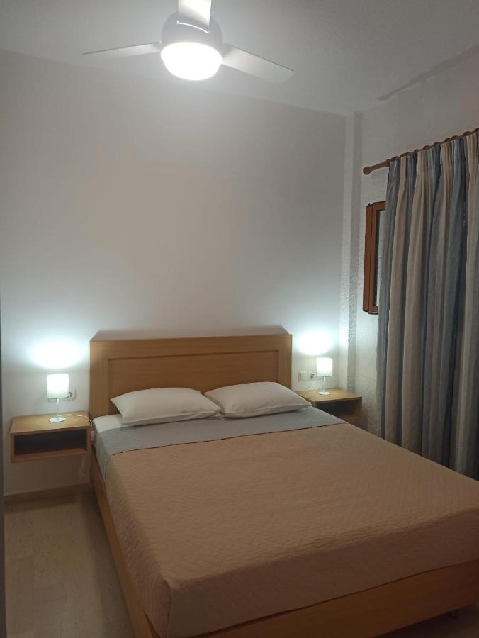 Simon Studios And Apartments Szitía Kültér fotó